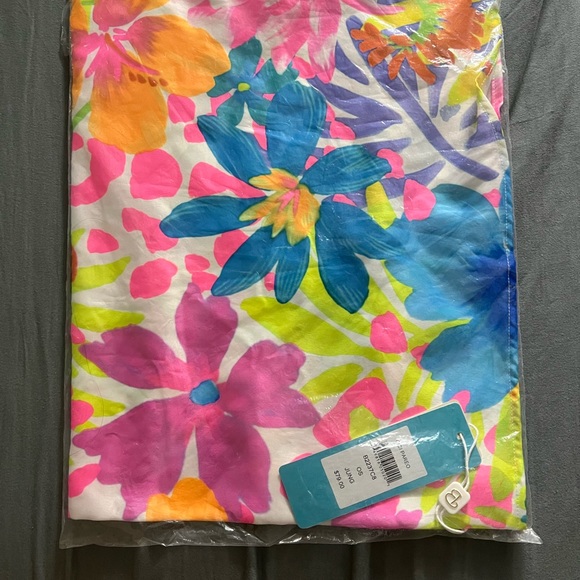 Beach bunny swimwear coverup- floral - Picture 5 of 7